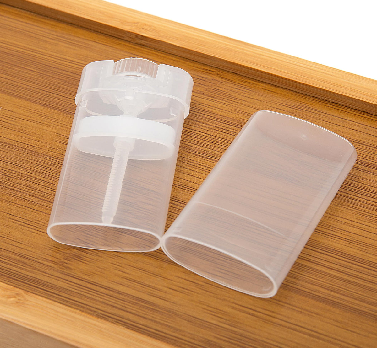 Xiboya textile clear body close-up revealing visible product levels