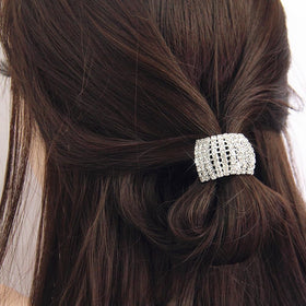 Xiwstar close-up of crystal detail highlighting sparkle and finish