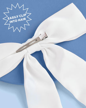 xo, Fetti heavy-duty metal clip close-up ensures secure hold