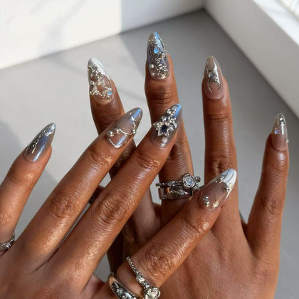 XZMeiLun front packaging showing chrome nails and stars, polished look