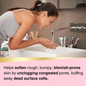 YAFUSIPE lather in hand demonstrating rich foam for deep cleansing
