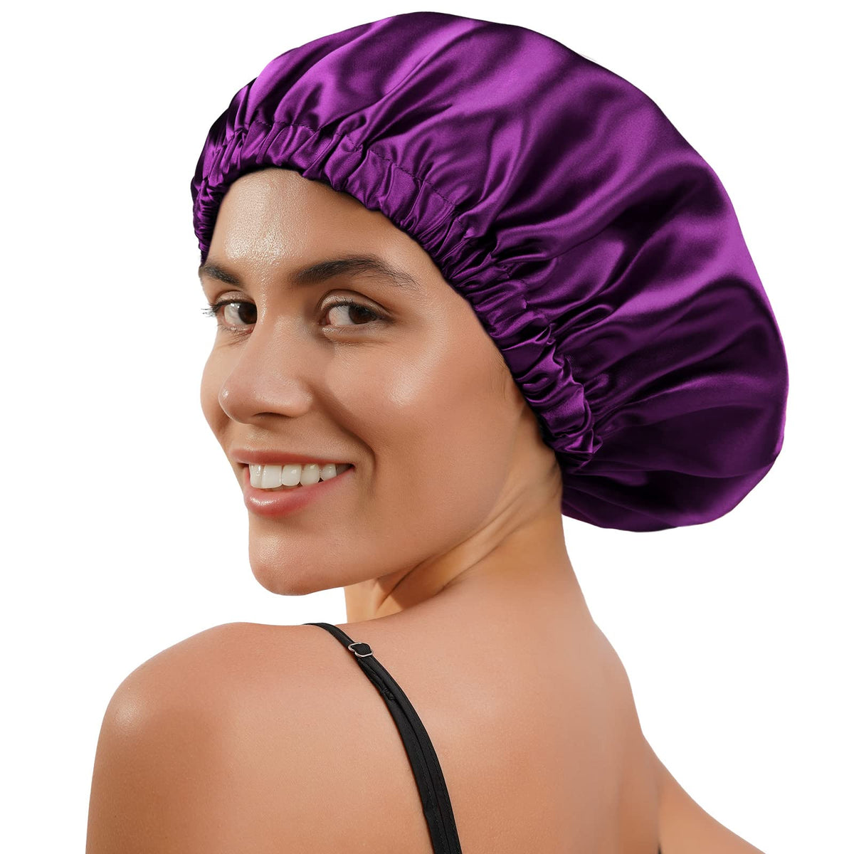 YANIBEST worn by woman with curly hair protects curls and minimizes frizz overnight