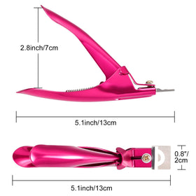 Yaomiao clipper held in hand showing size and ergonomic control benefit