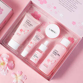 Yasovigi toner bottle close-up conveying refreshing balance benefit