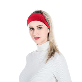 Yeshan styled with yoga outfit for seamless activewear look