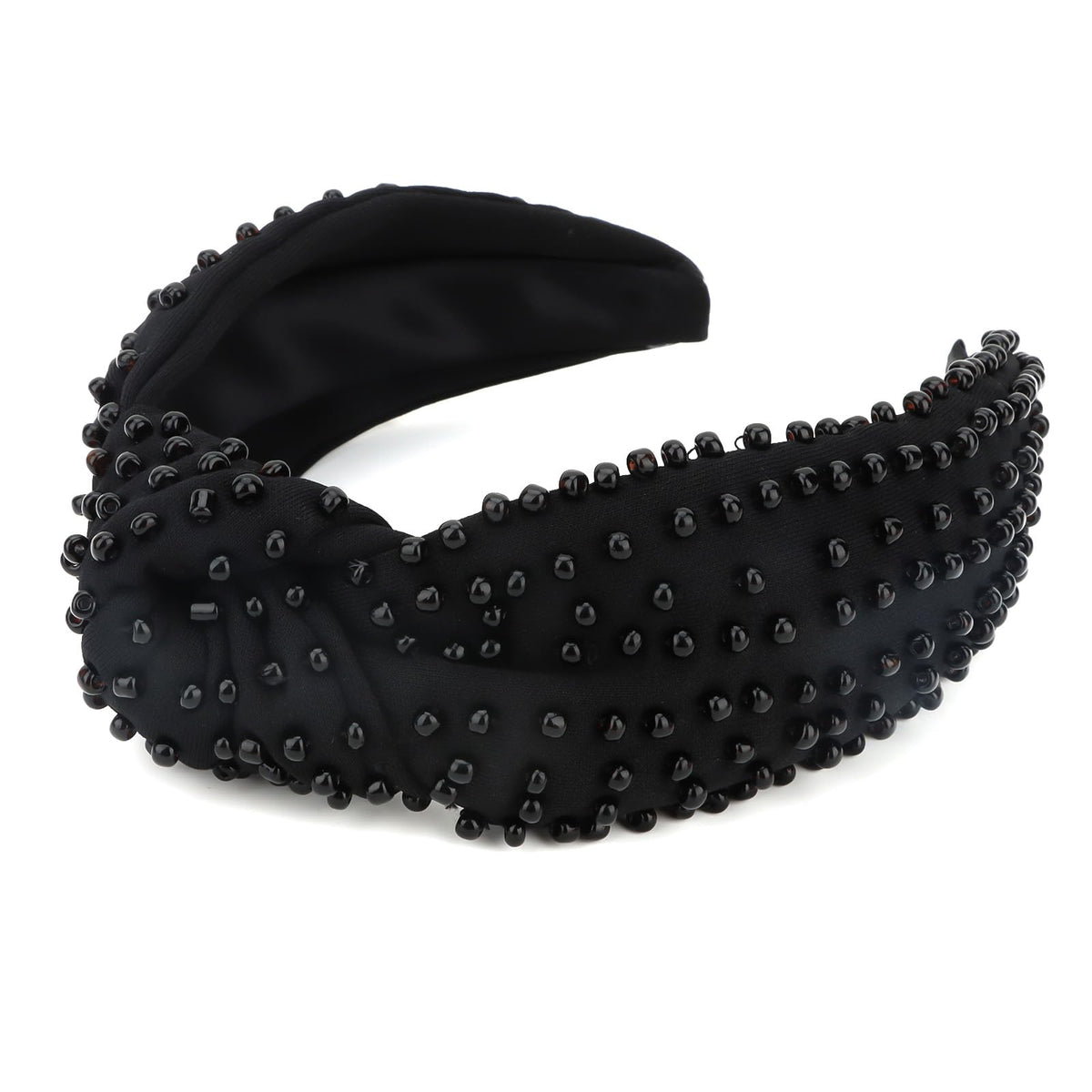 YISSION lifestyle image of woman wearing headband adding instant refined style
