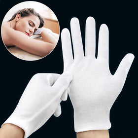 YITIAOYU gloves handling a coin to protect surfaces from oils and fingerprints