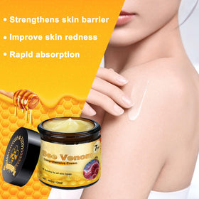 YIVANNUO cream applied on hand demonstrating smooth absorption benefit
