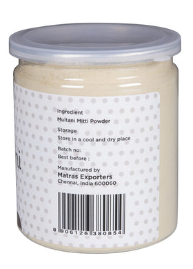 YOGI’S GIFT applied Multani Mitti face mask demonstrating tightening and glow