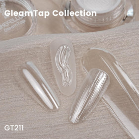 YOKE FELLOW applied on nail tip demonstrating pearlescent glazed donut effect benefit