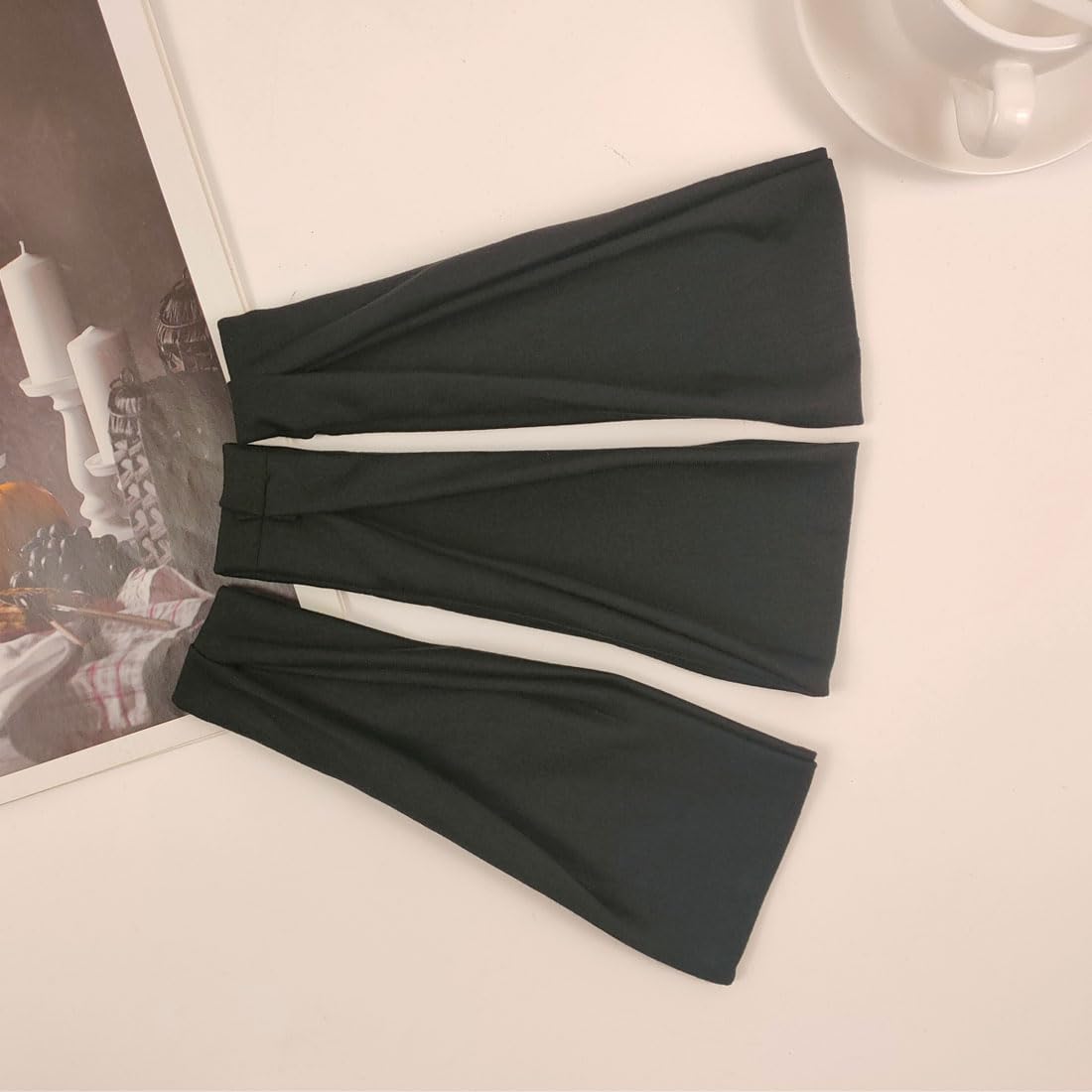 YONUF headband used during makeup routine keeping hair away from face