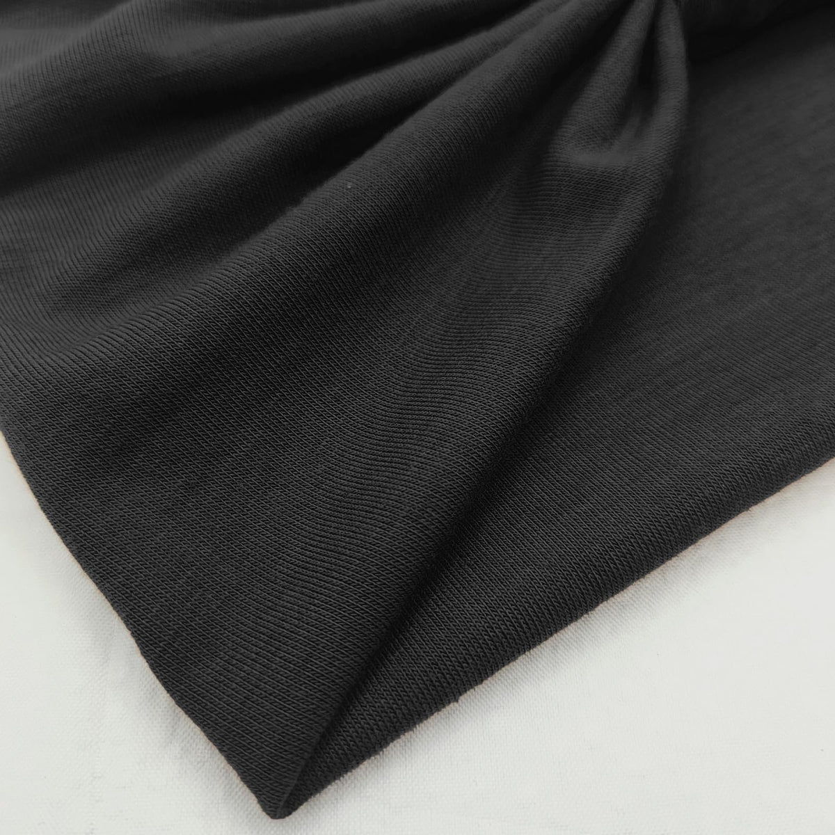 YONUF four black headbands laid flat showing pack contents and versatility