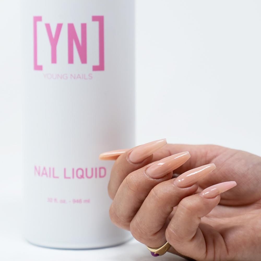 Young Nails bead on brush illustrating creamy self-leveling for precise sculpting
