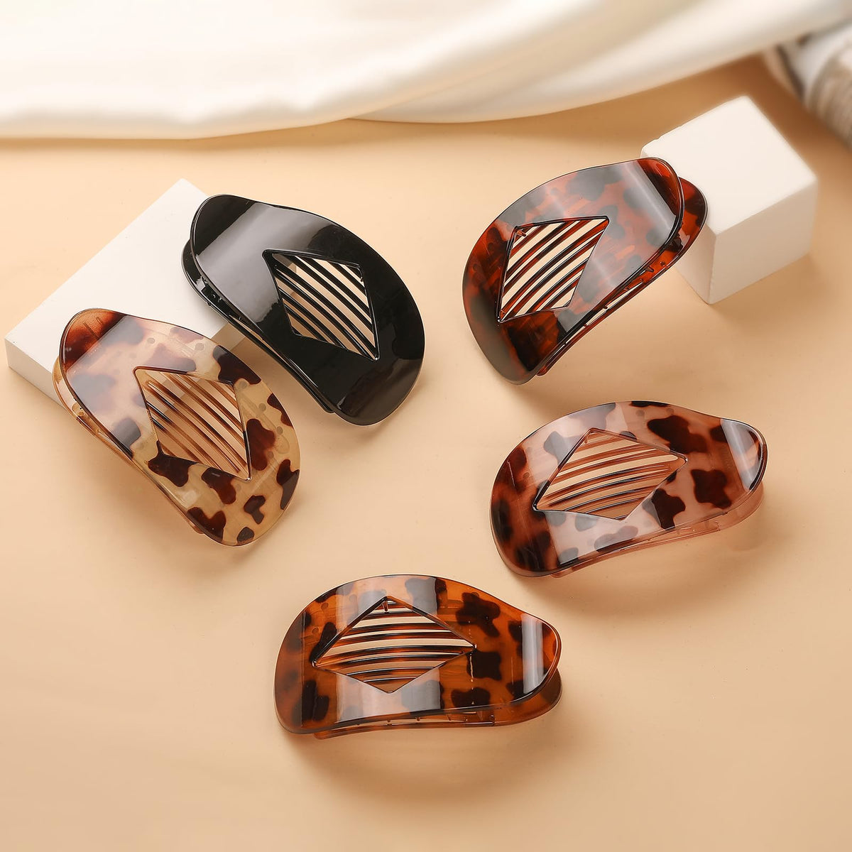 Yswulj tortoise full set in packaging ideal as a gift
