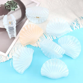 yuxiaoyu party favor display with clips used as themed decorations