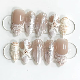 ZASKHLD front packaging showing 30-piece beach nail set and included tools, clear presentation benefit