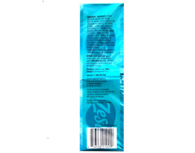 Zest bar in hands rinsing clean for easy use and soft skin